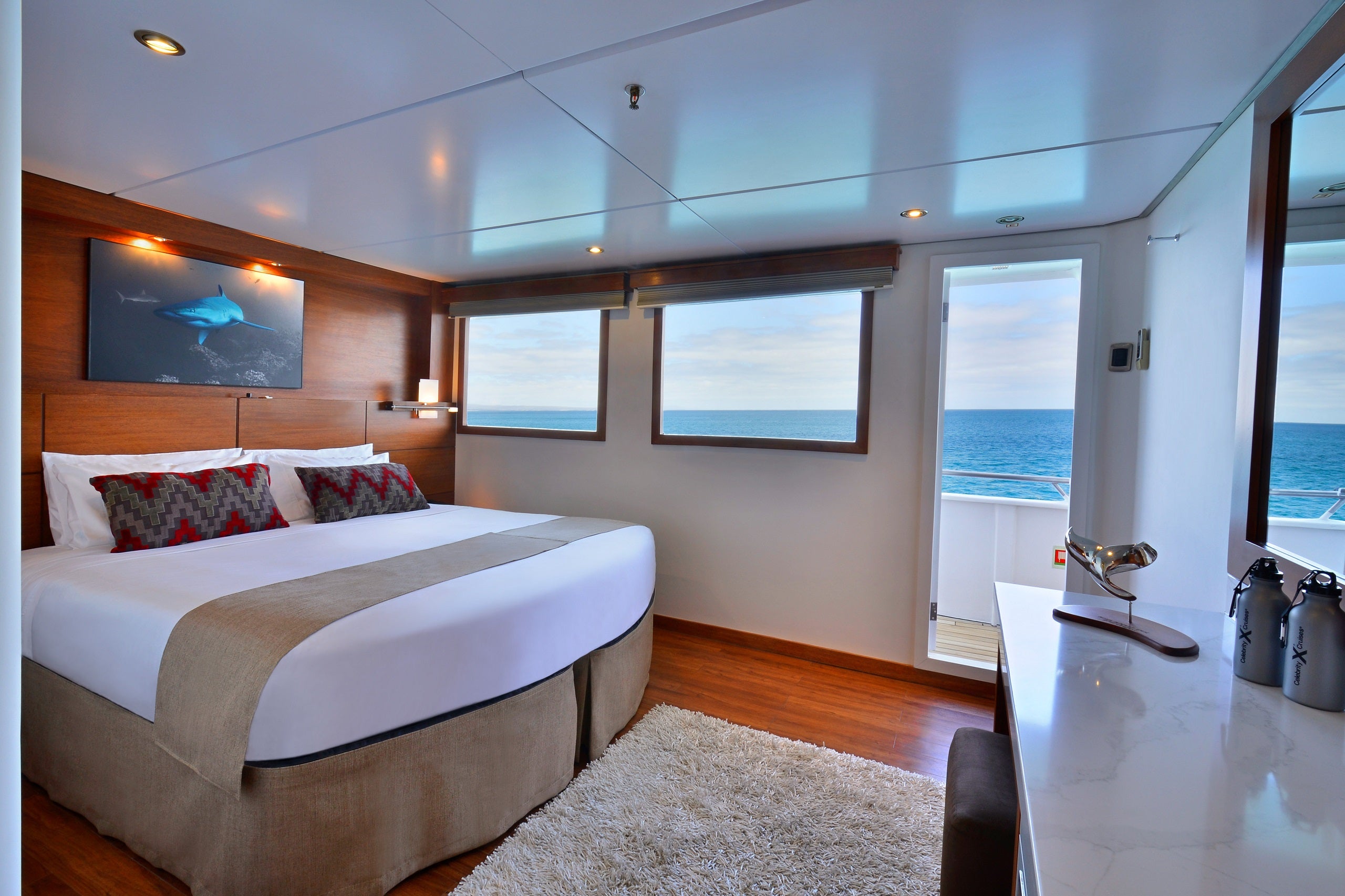 celebrity cruises cabins eclipse