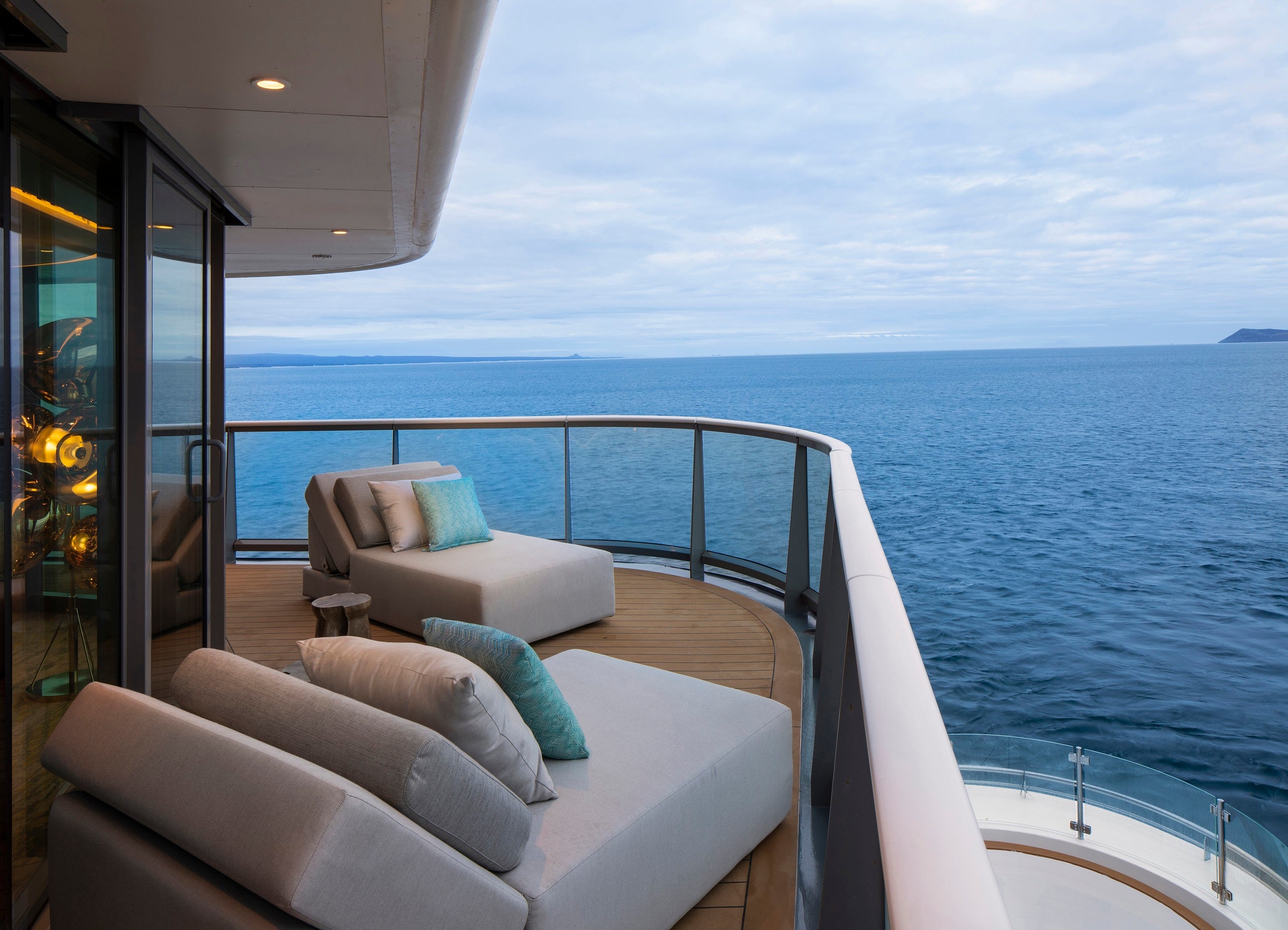 celebrity cruises laundry room