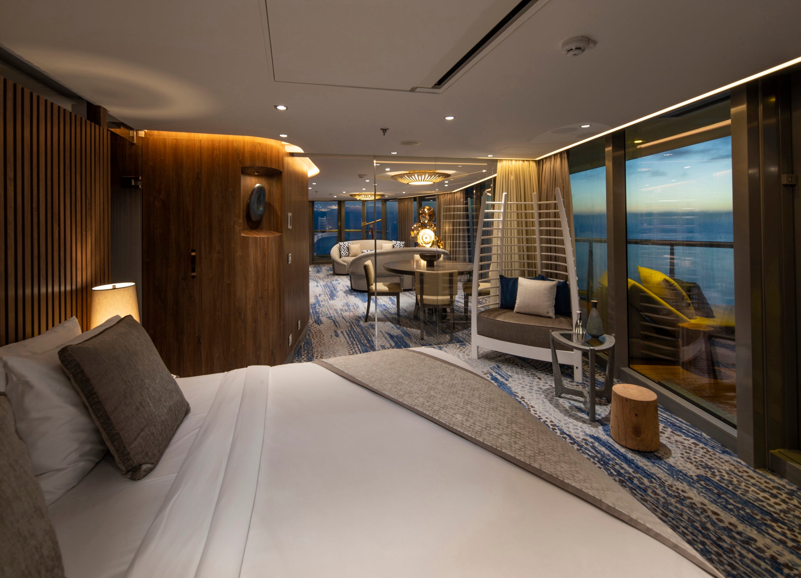 celebrity cruise reflection rooms