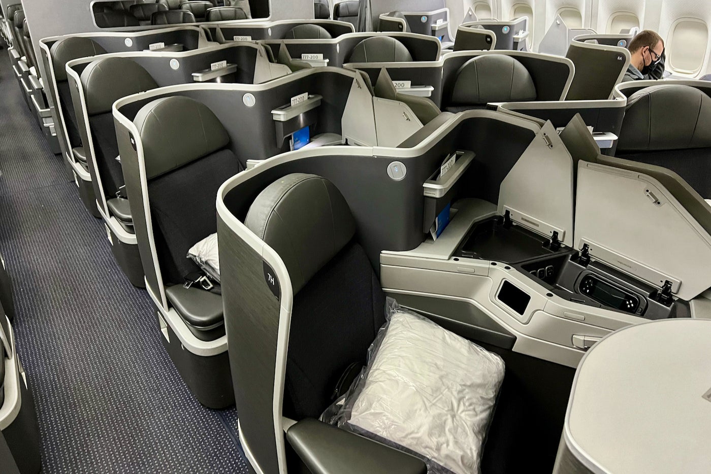 American Airlines 777 200 Business class