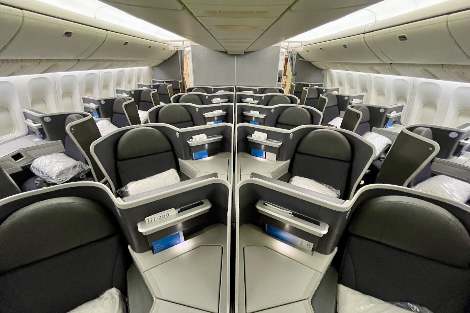 Upgrades With American Airlines: The Ultimate Guide – Forbes Advisor