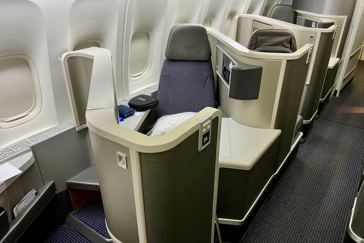 The one thing that American should fix about long-haul business class ...