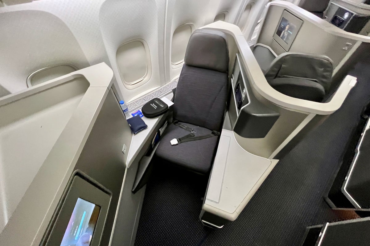 The one thing that American should fix about long-haul business class ...