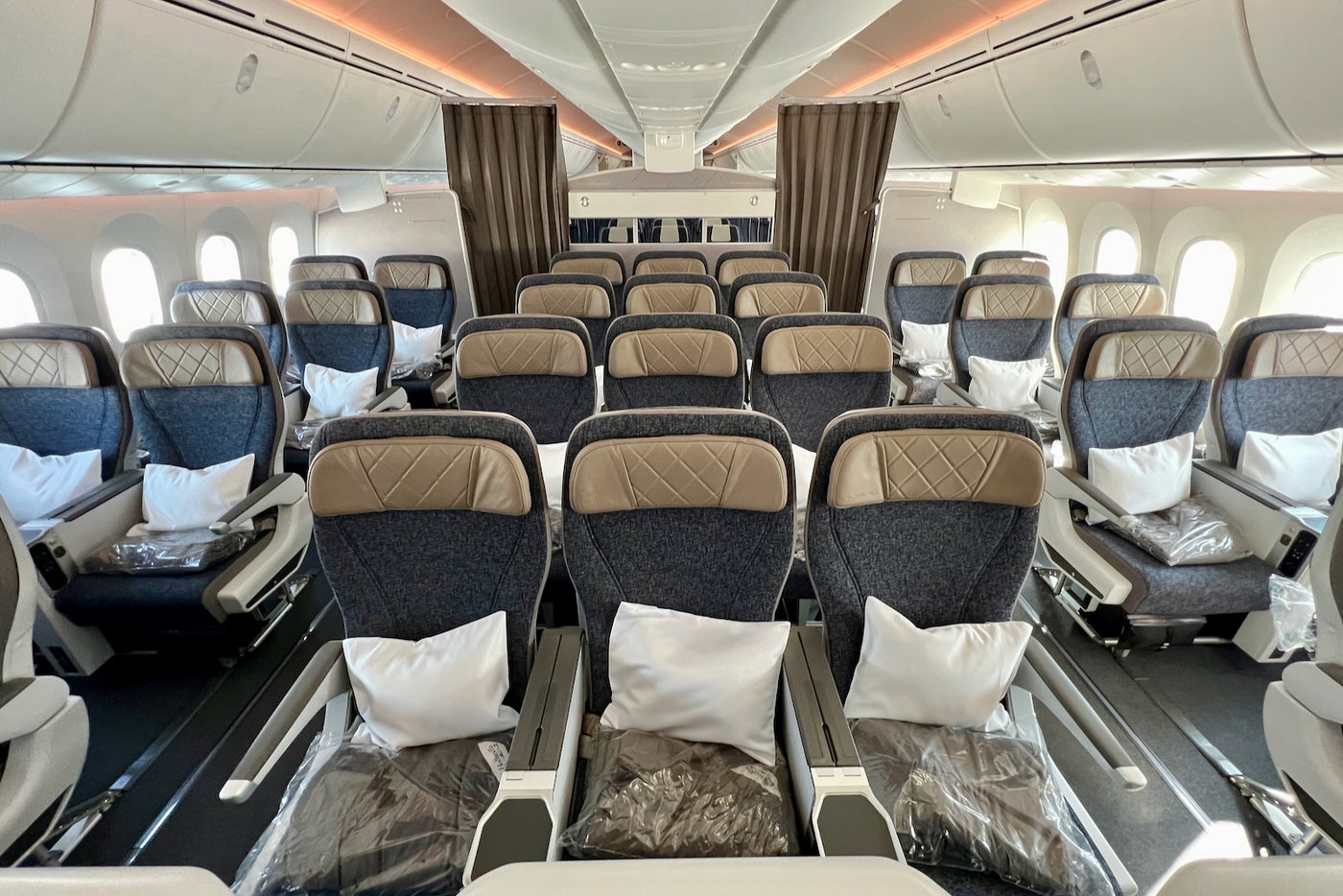 inside-el-al-s-spiffy-787-dreamliner-with-overhauled-cabins