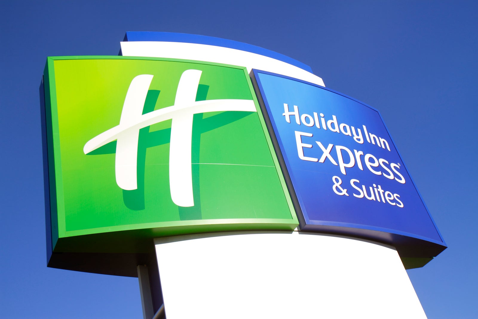 Holiday Inn Express and Suites hotel sign