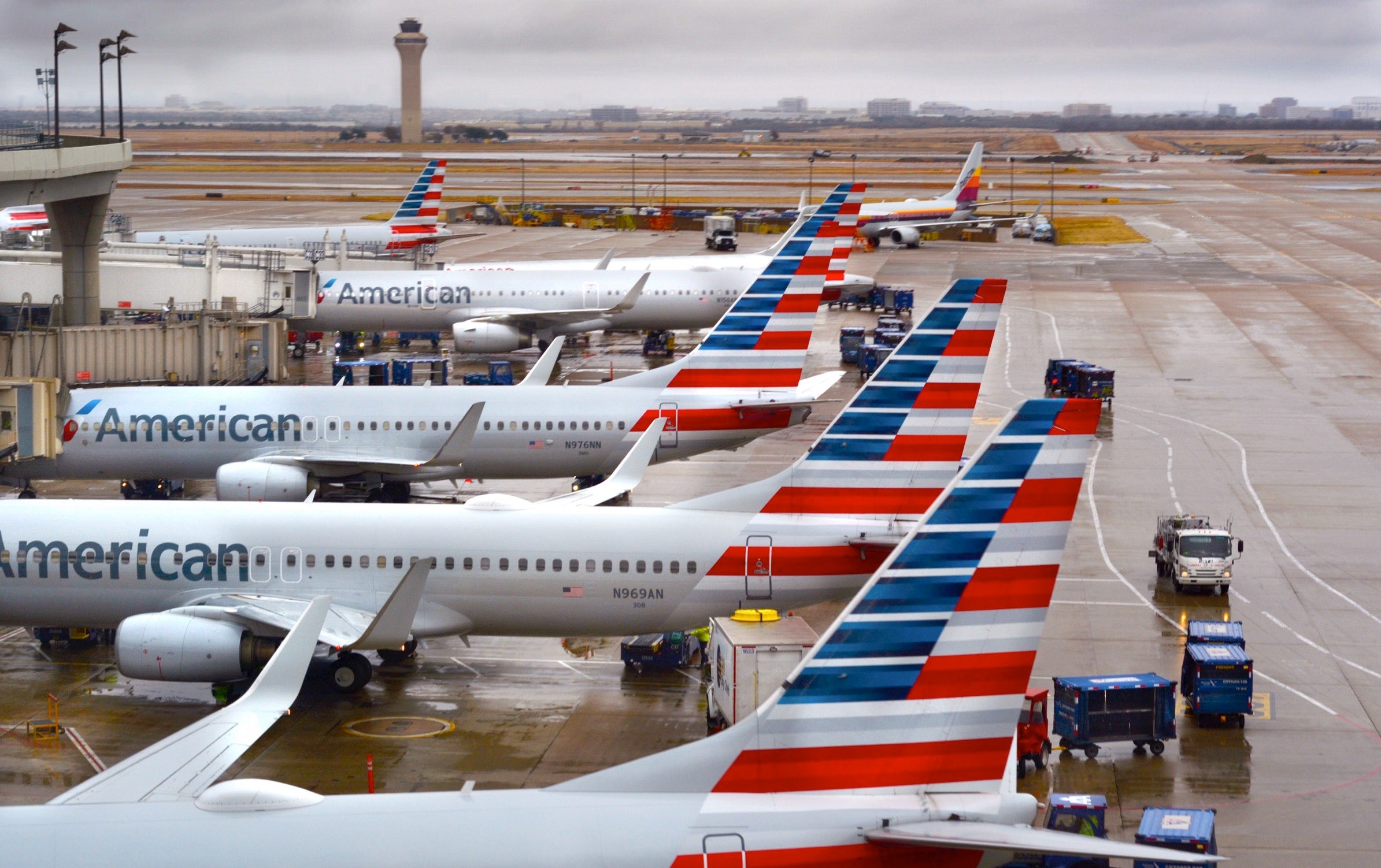 American Airlines jets at the gate in Dallas