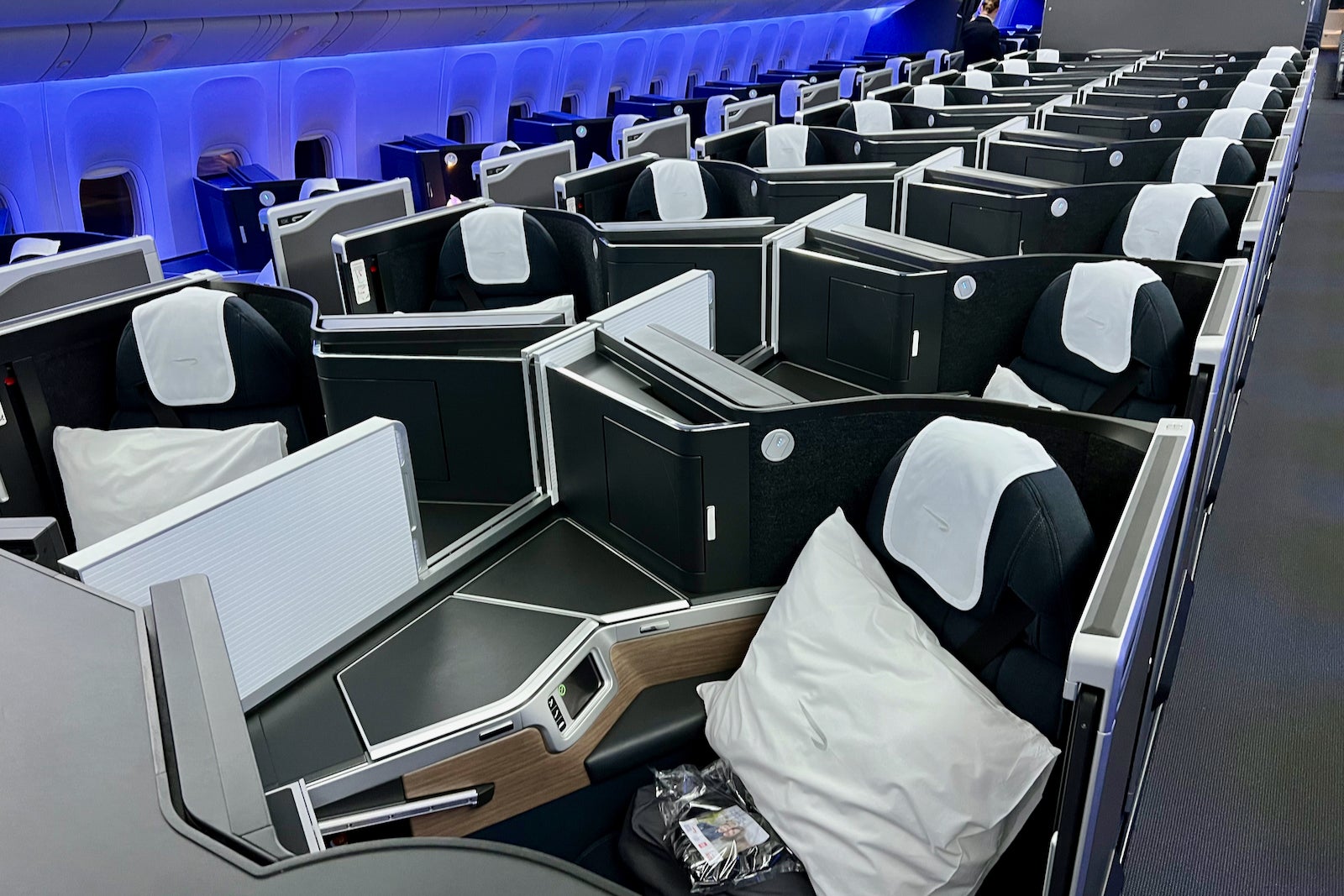 4 versions of Avios When to use Aer Lingus, Qatar Airways, Iberia and British Airways The