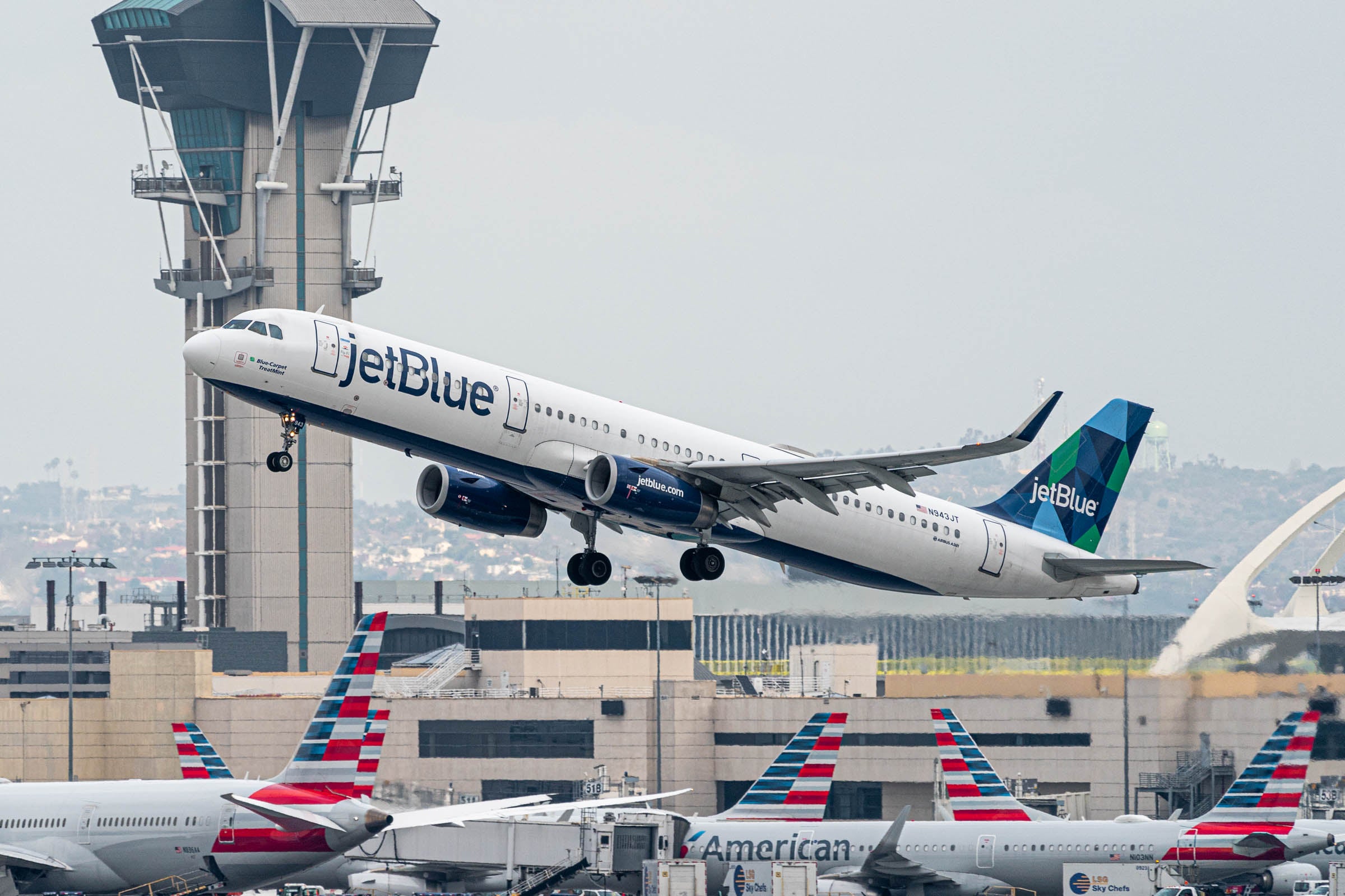 JetBlue American Airlines NEA Stock-1