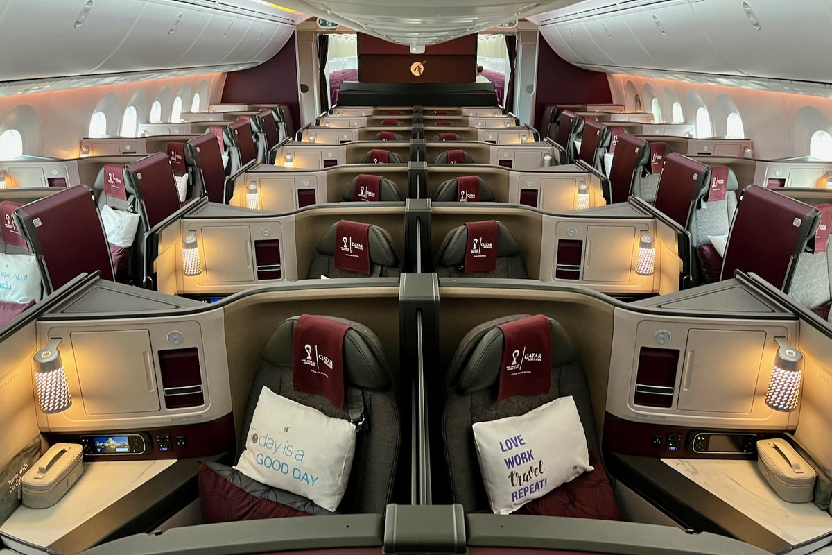 How Qatar Airways' new 787-9 business class compares to Qsuite - The ...