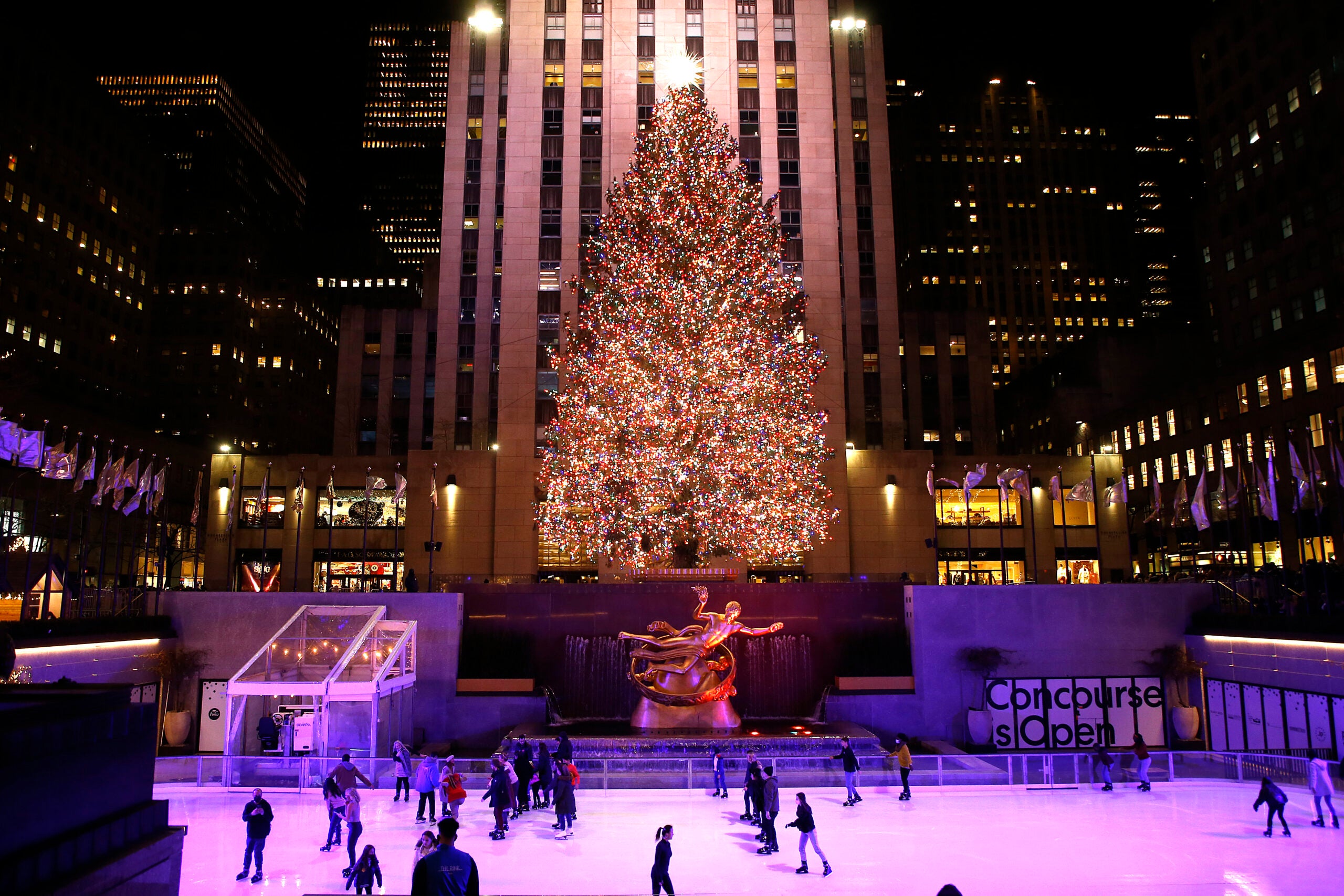 Travelers beware: Your New York Christmas vacation may be derailed by ...