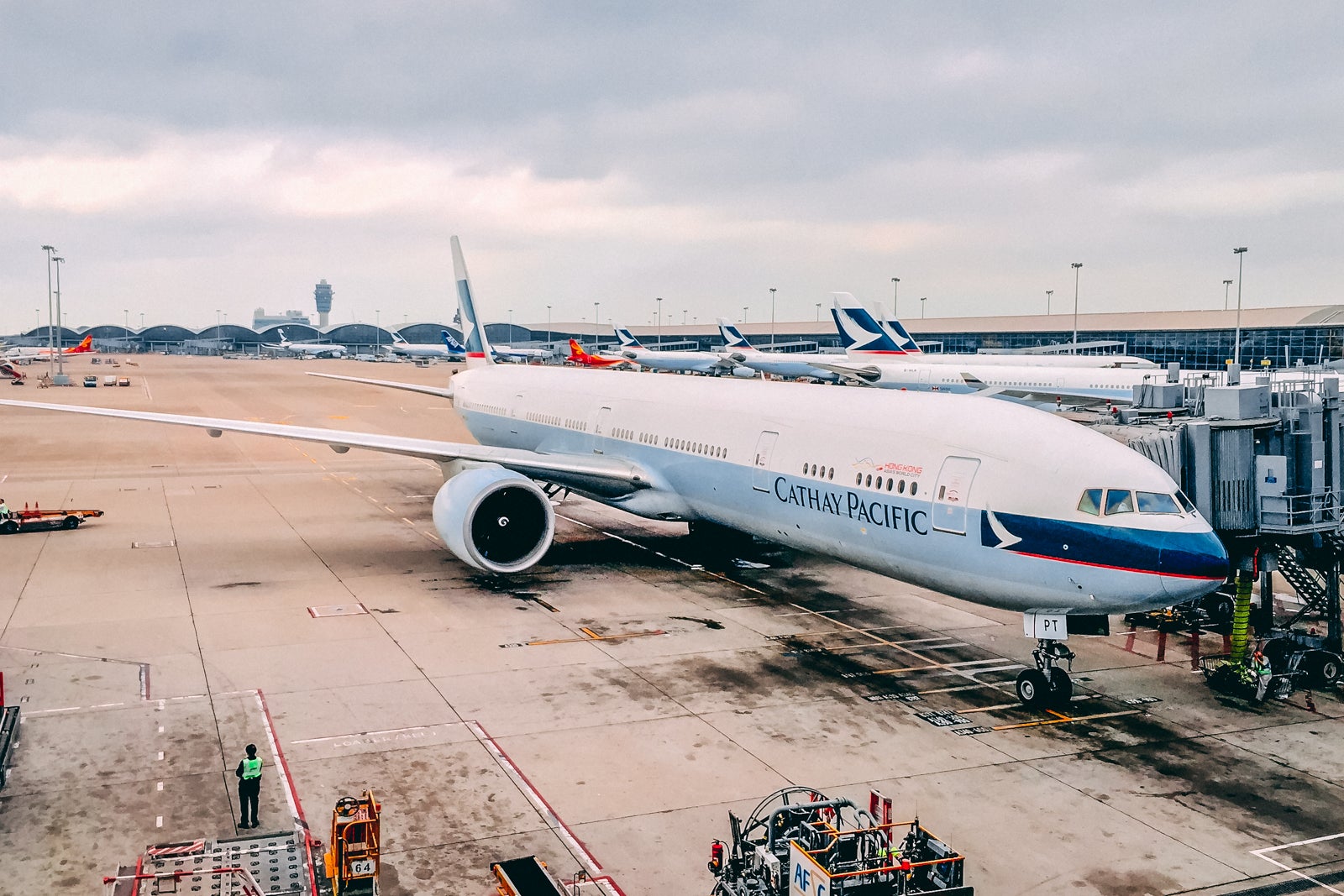 Cathay Pacific discontinues Marco Polo Club, introduces Cathay The