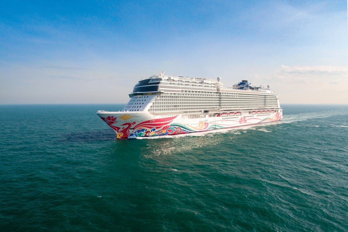 Norwegian Cruise Line reverses course on a major change after ...