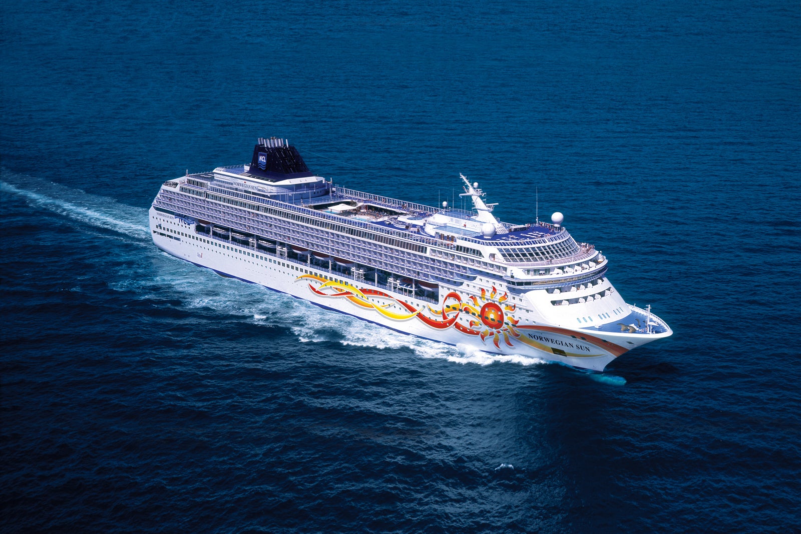 norwegian cruise line by age