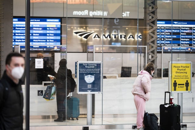 NYC’s hottest new bar? Amtrak’s Metropolitan Lounge - The Points Guy