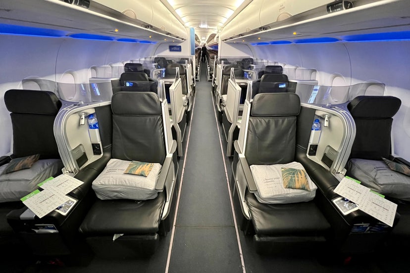 Guide to upgrading your flight on major us airlines the points guy