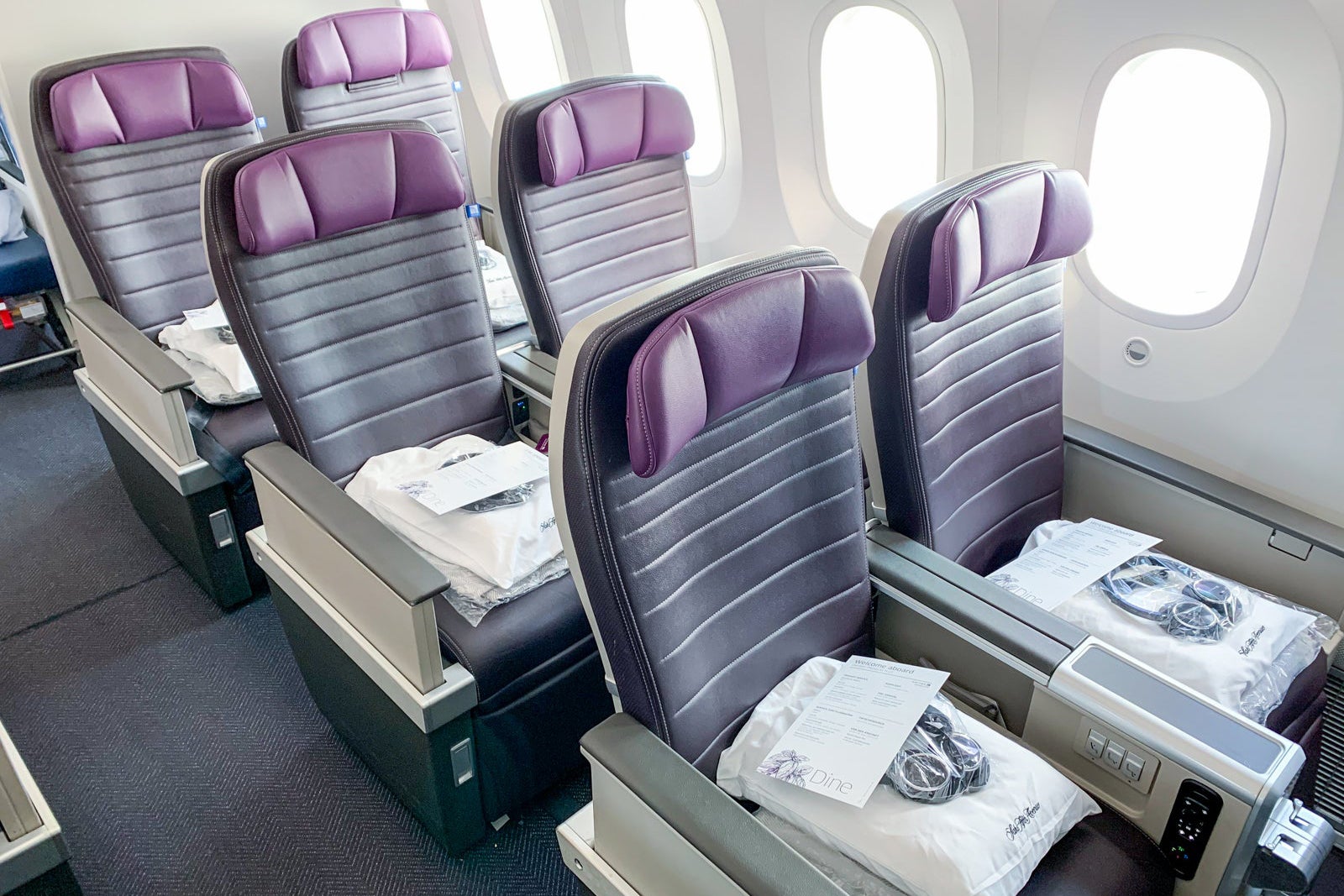 United's making a big change, with 7 implications, to its newest long