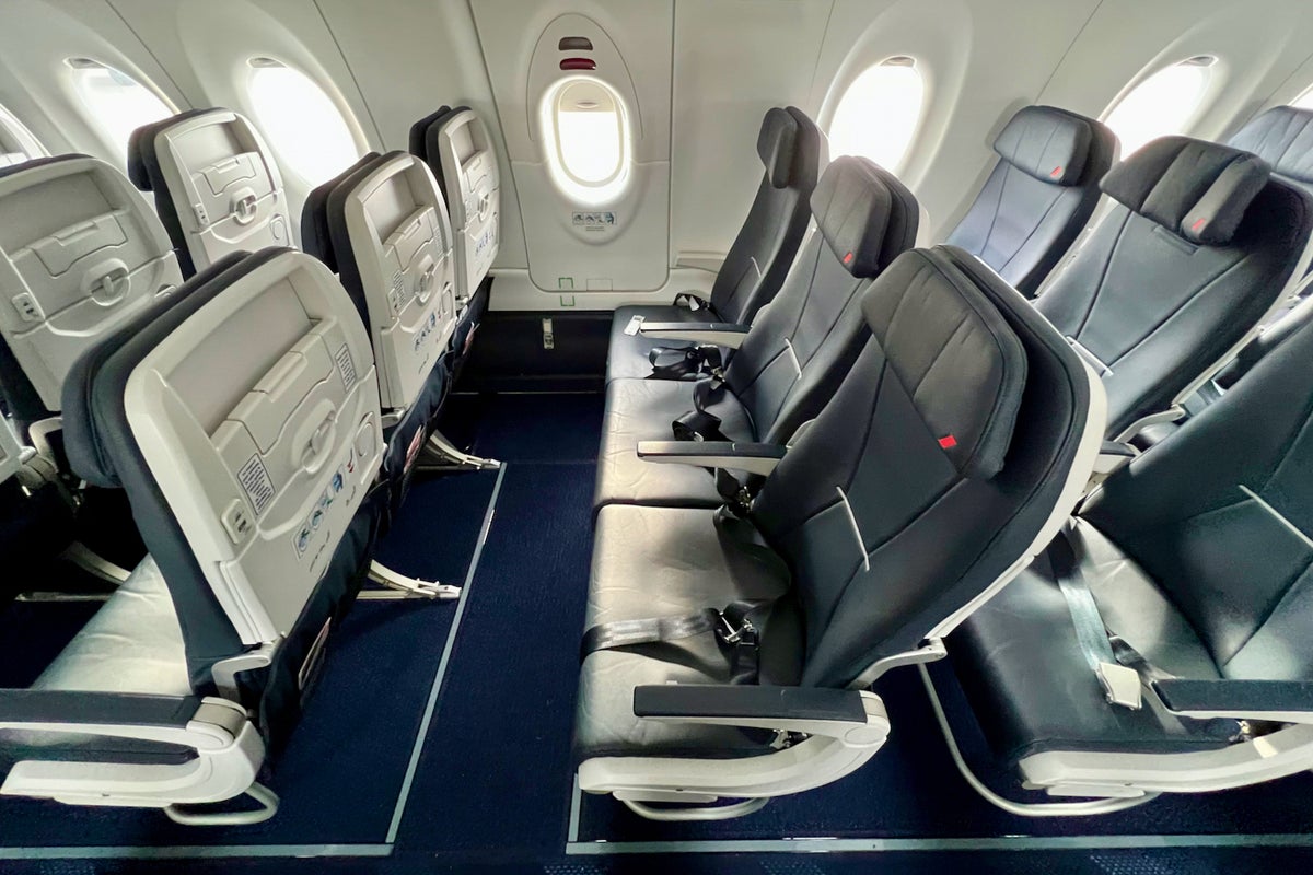 What It's Like Flying On Air France’s Latest Jet, The Airbus A220 - The 