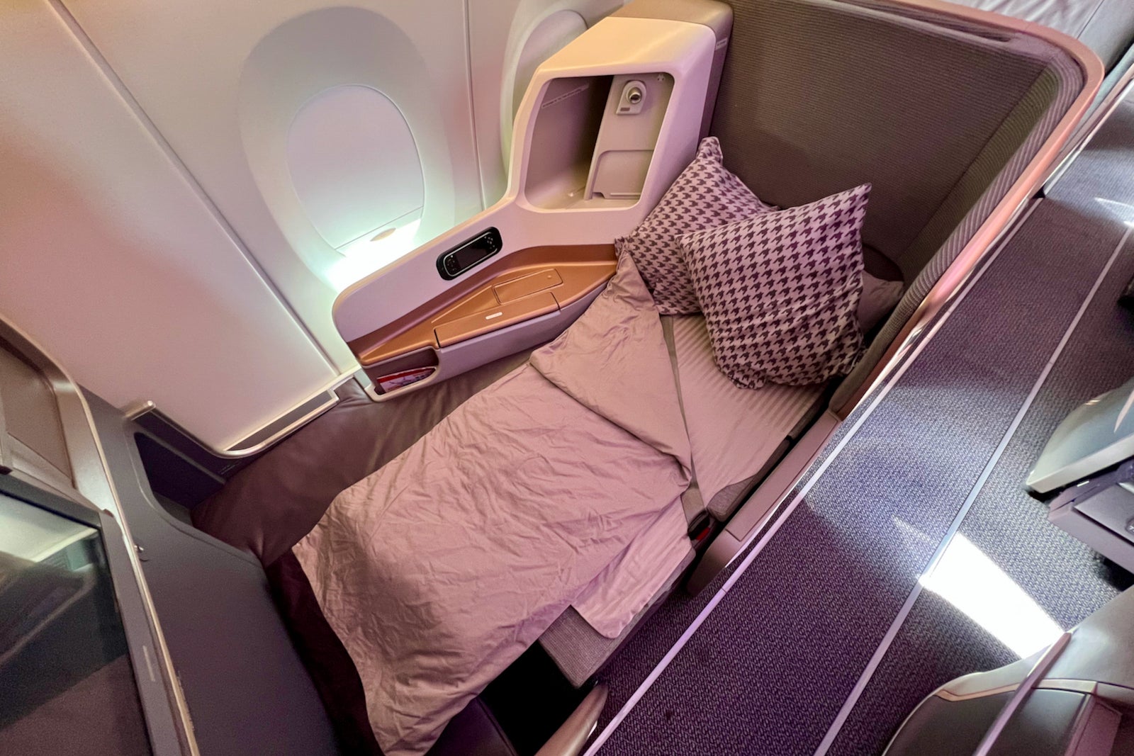 Singapore business class seat