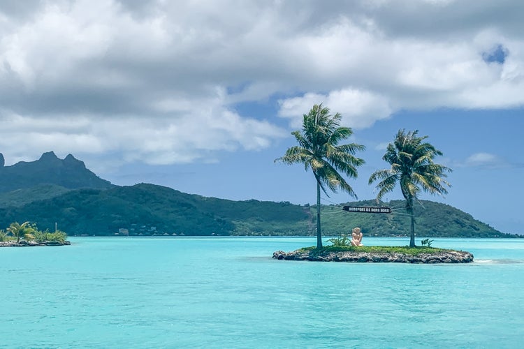 Deal alert Fly to French Polynesia from 696, vacation packages from