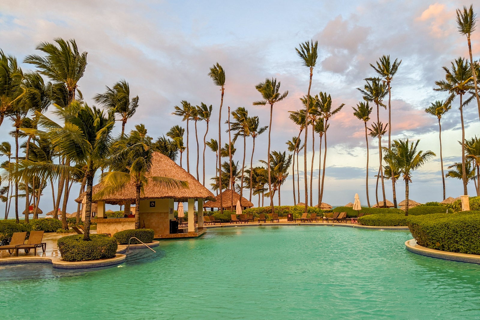 your-guide-to-world-of-hyatt-award-charts-the-points-guy