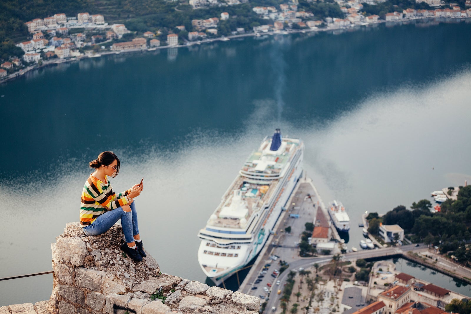 holland america alaska cruise check in time