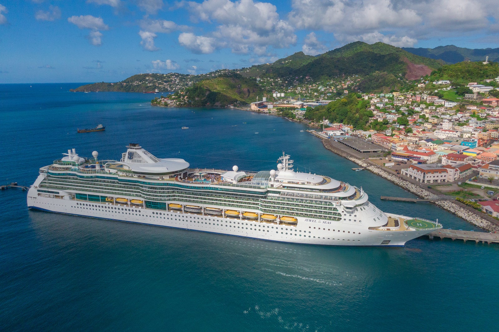 Cruise Stock Royal Caribbean Jewel of the Seas 2 1