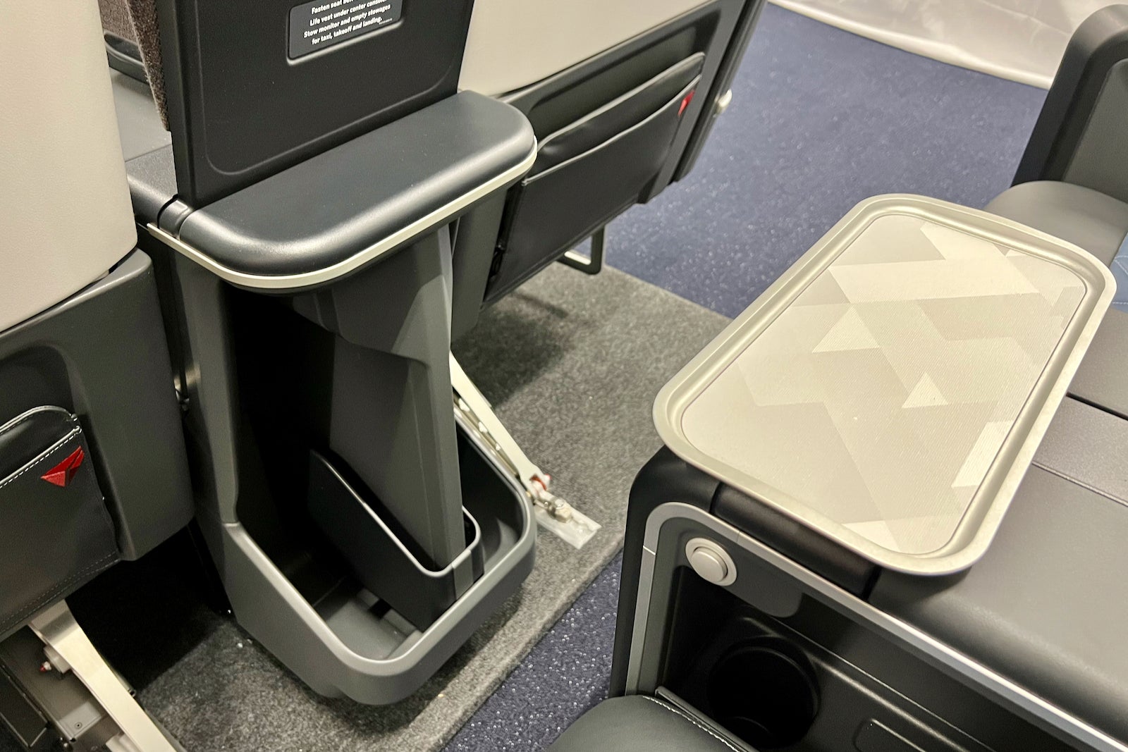 First look: Delta’s snazzy new first-class recliners that are raising ...