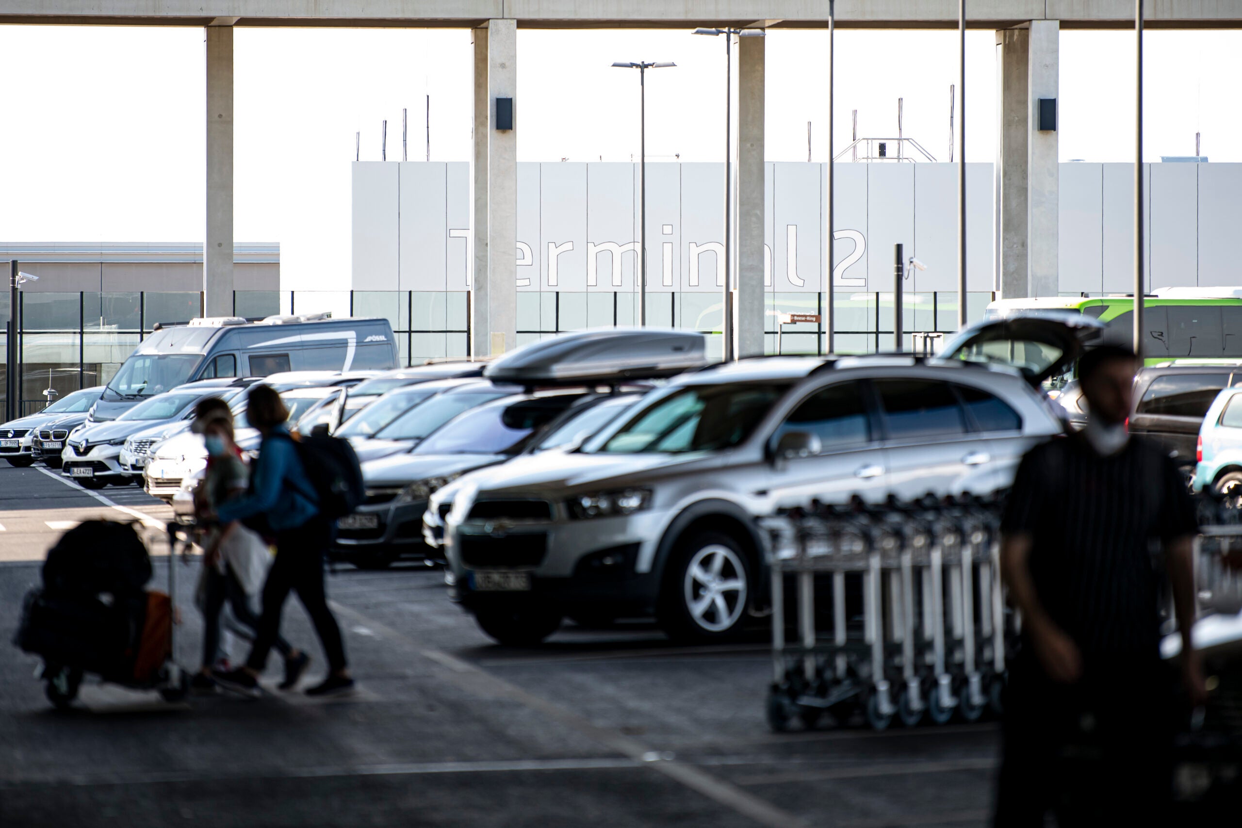 Here Are 4 Reasons Why Airport Parking Can Make Your Trip Worry-Free