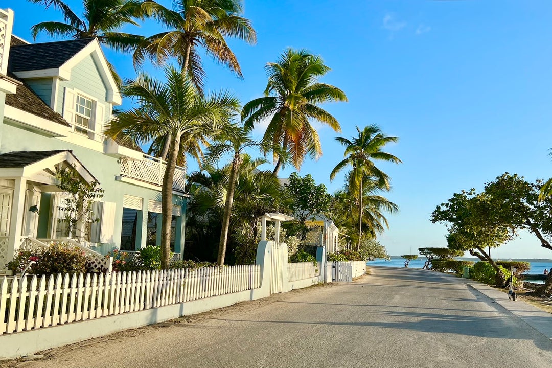 My Top 10 Reasons to Discover Hidden Gem Harbour Island, The Bahamas ...