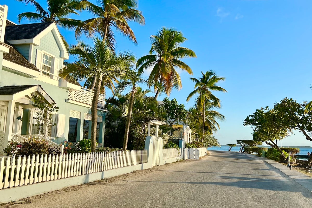 My Top 10 Reasons to Discover Hidden Gem Harbour Island, The Bahamas