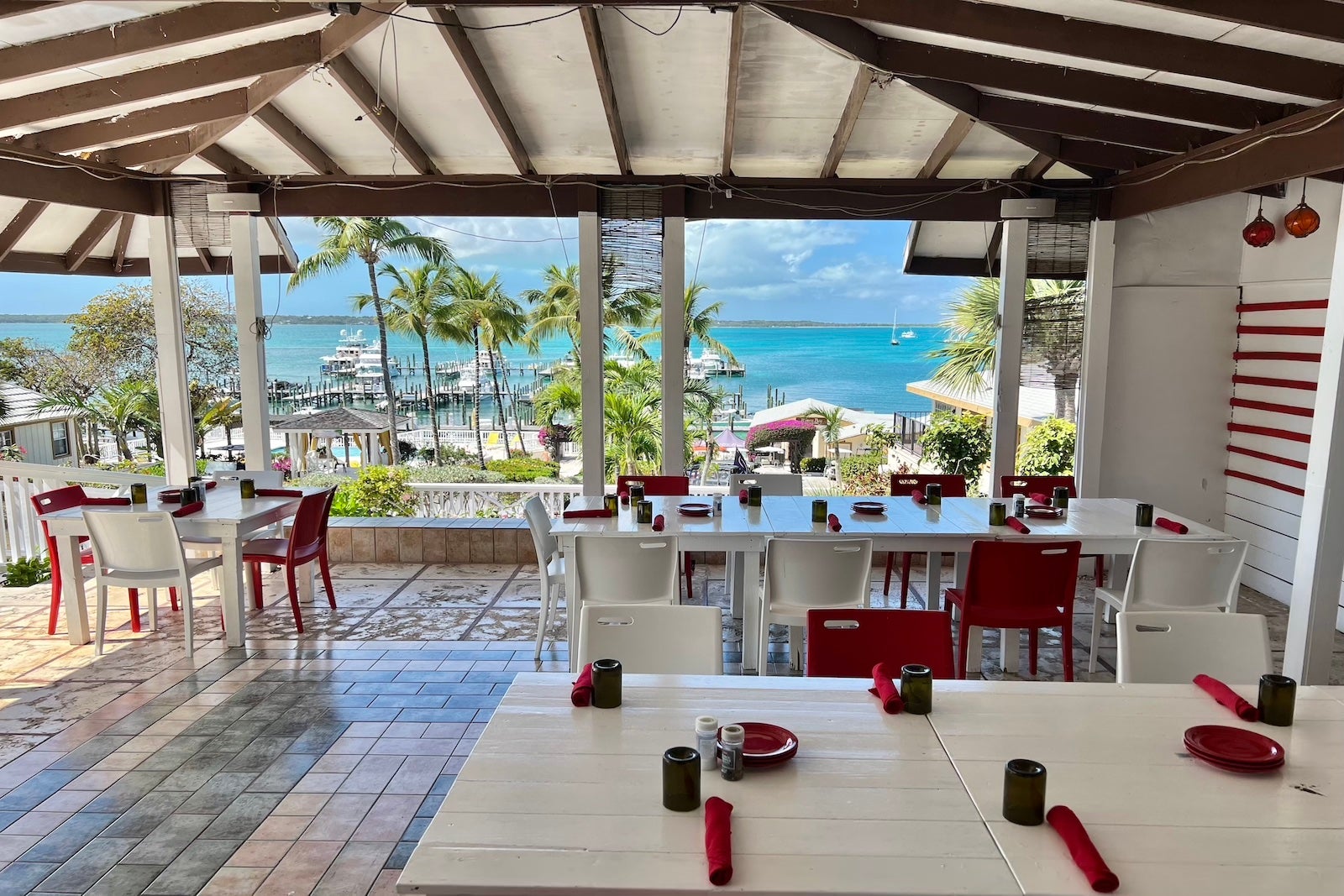 My Top 10 Reasons to Discover Hidden Gem Harbour Island, The Bahamas