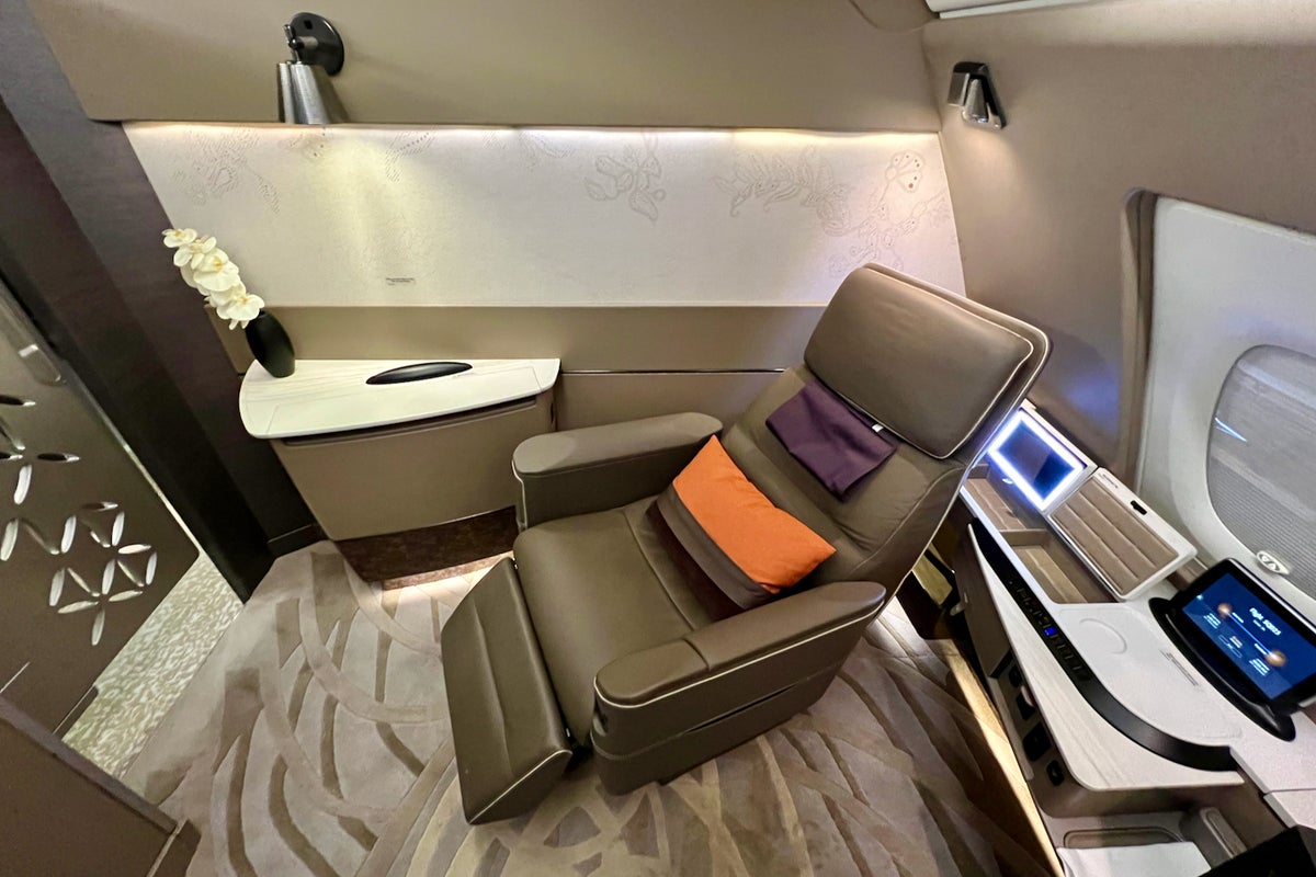 Qantas unveils new cabins and onboard amenities for world's longest ...