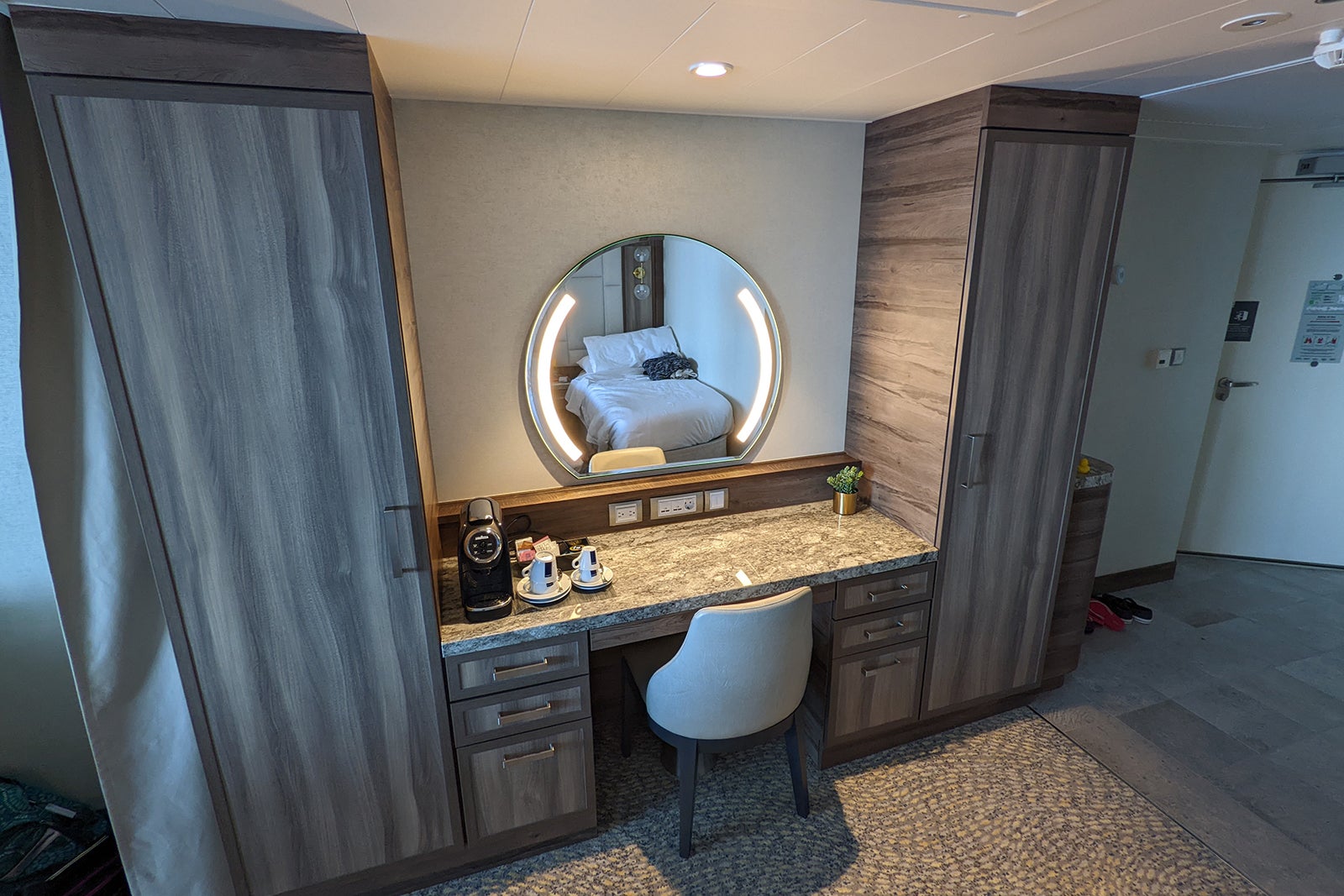 do celebrity cruise ships have shampoo and conditioner