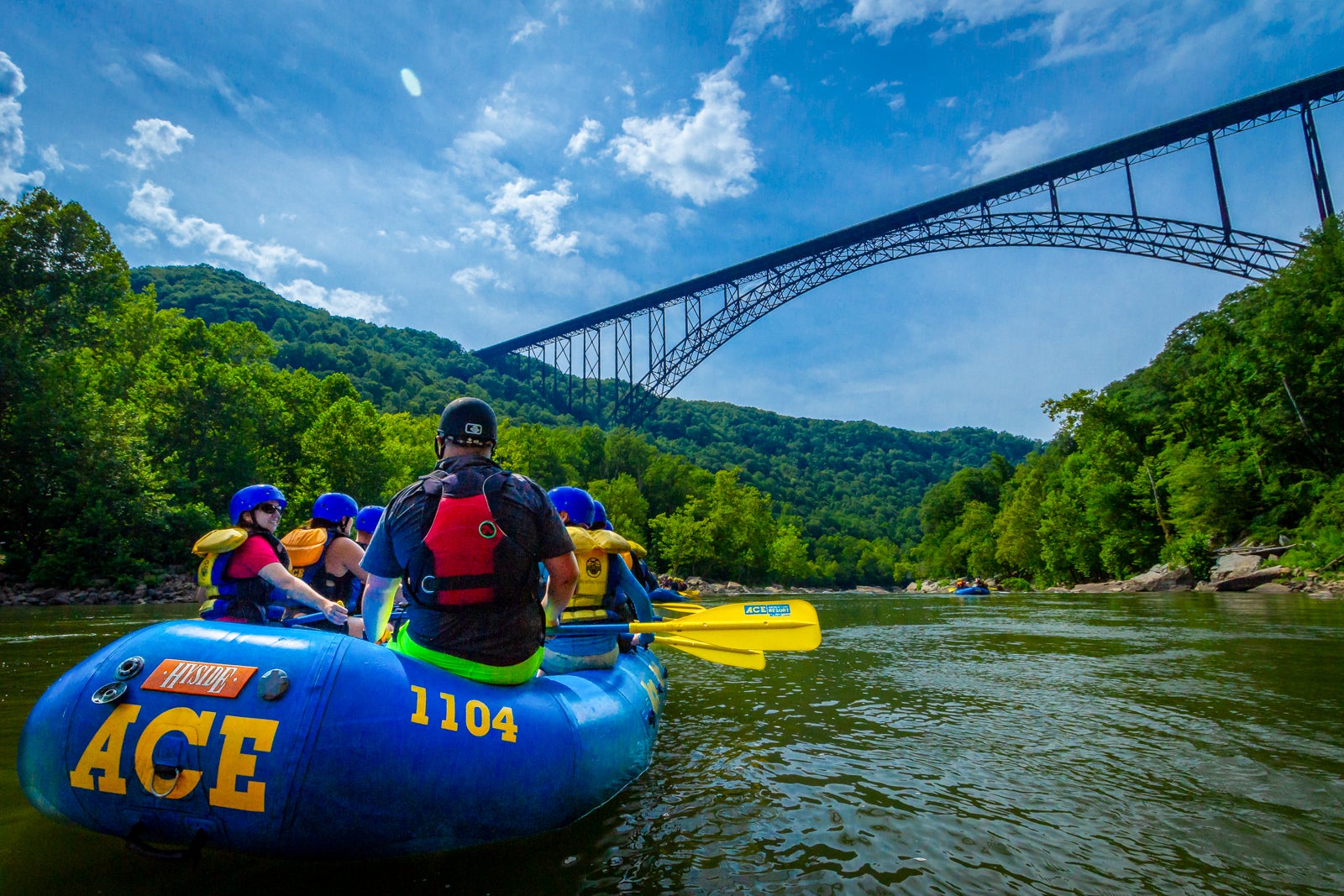 whitewater rafting on the New River