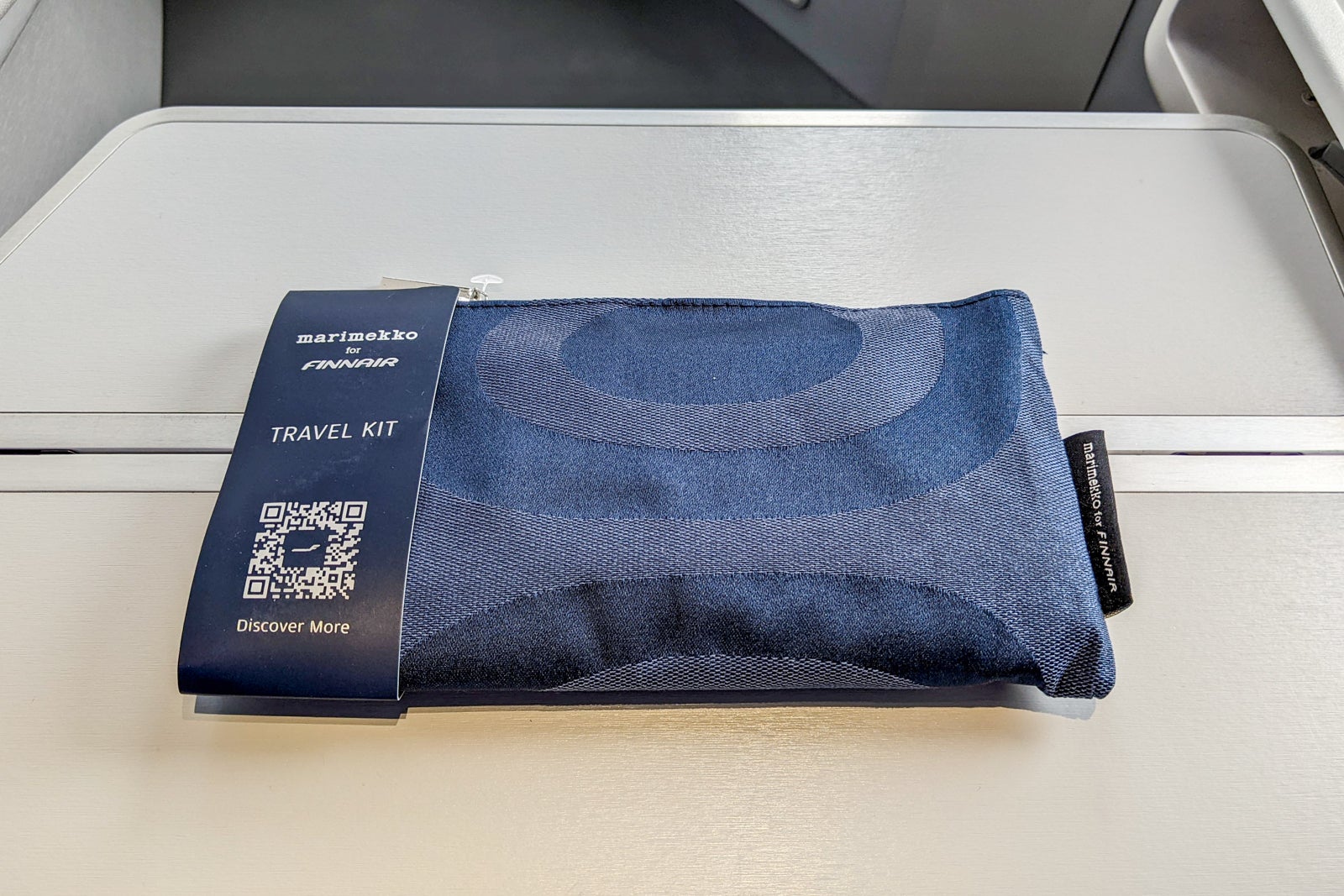 Finnair amenity kit