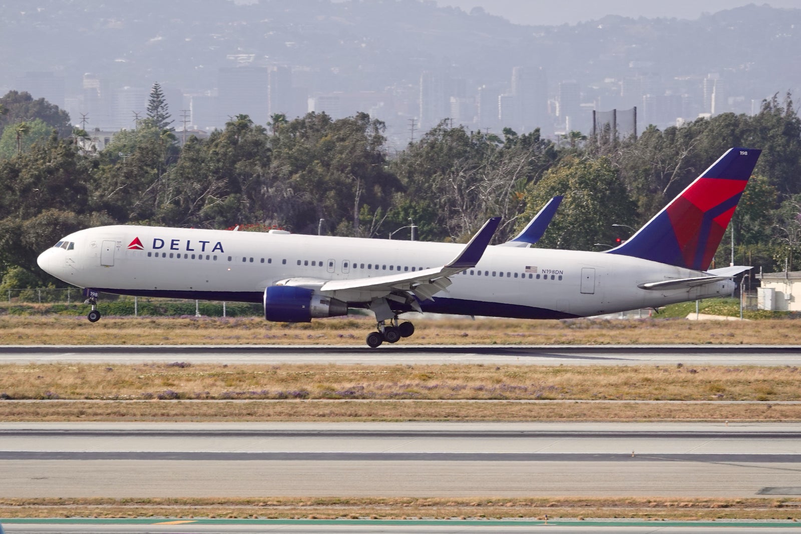 A Delta Boeing 767-300ER landing at LAX