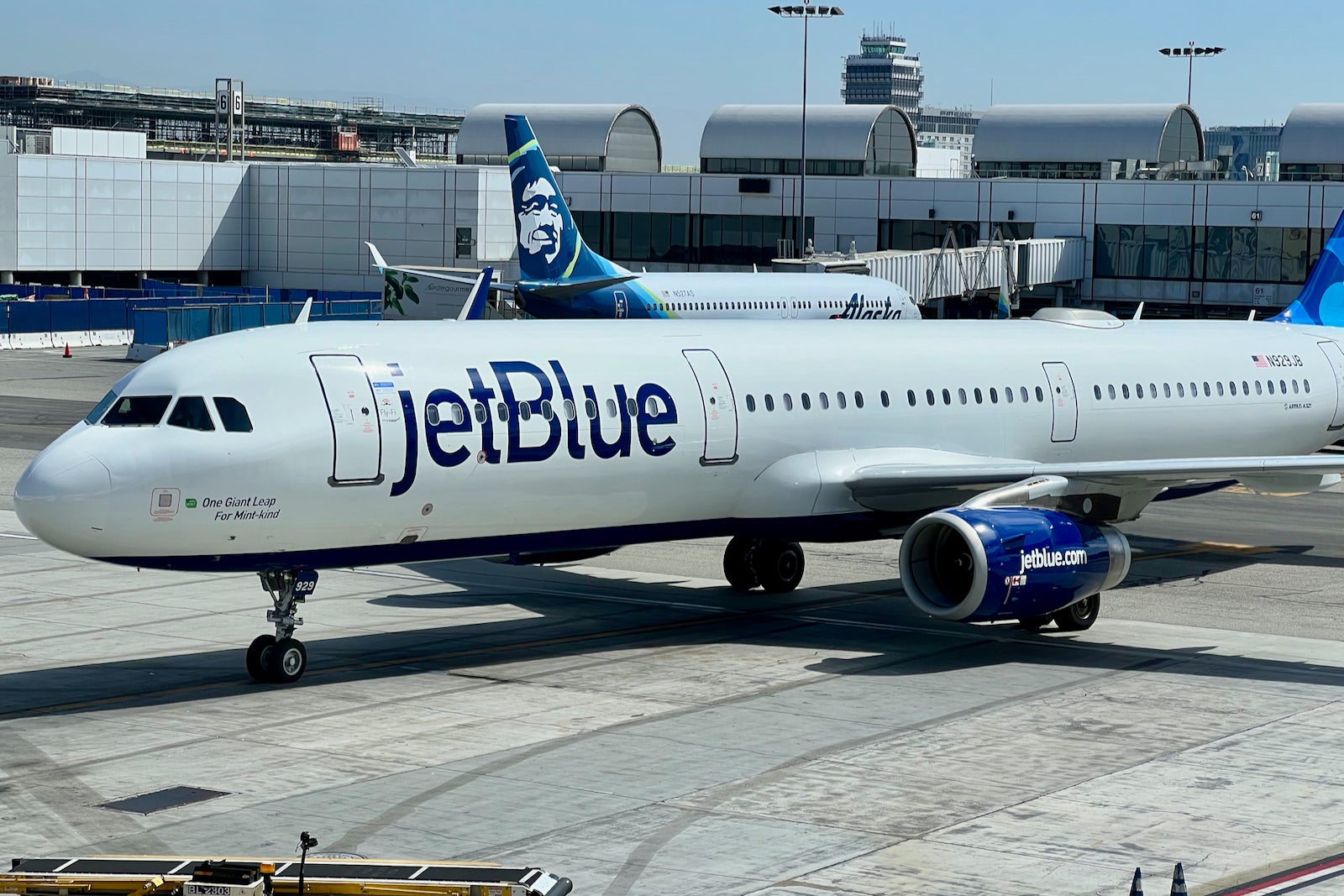 JetBlue baggage fees and how to avoid paying them The Points Guy