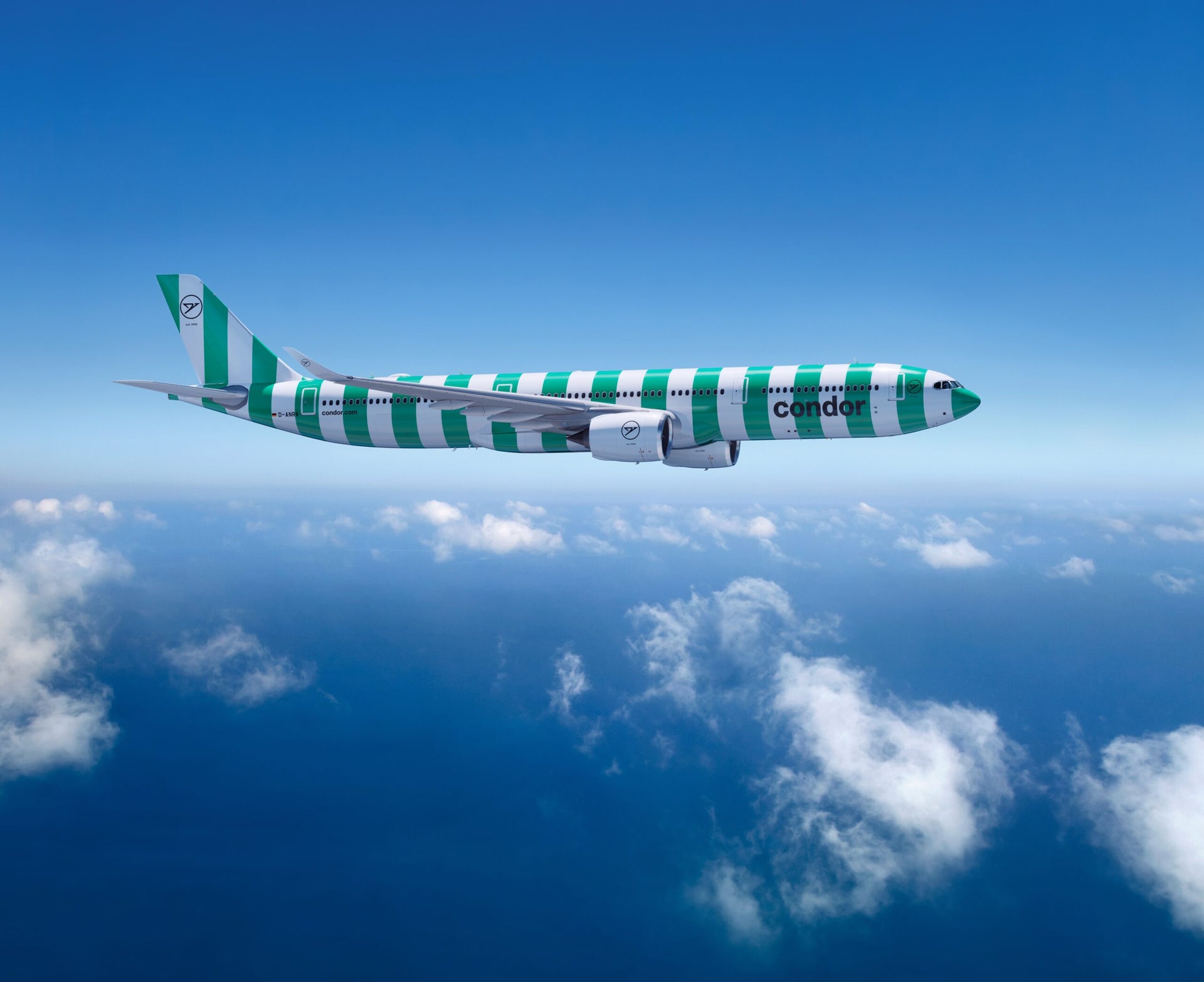 What were they thinking? This airline will soon paint bright stripes