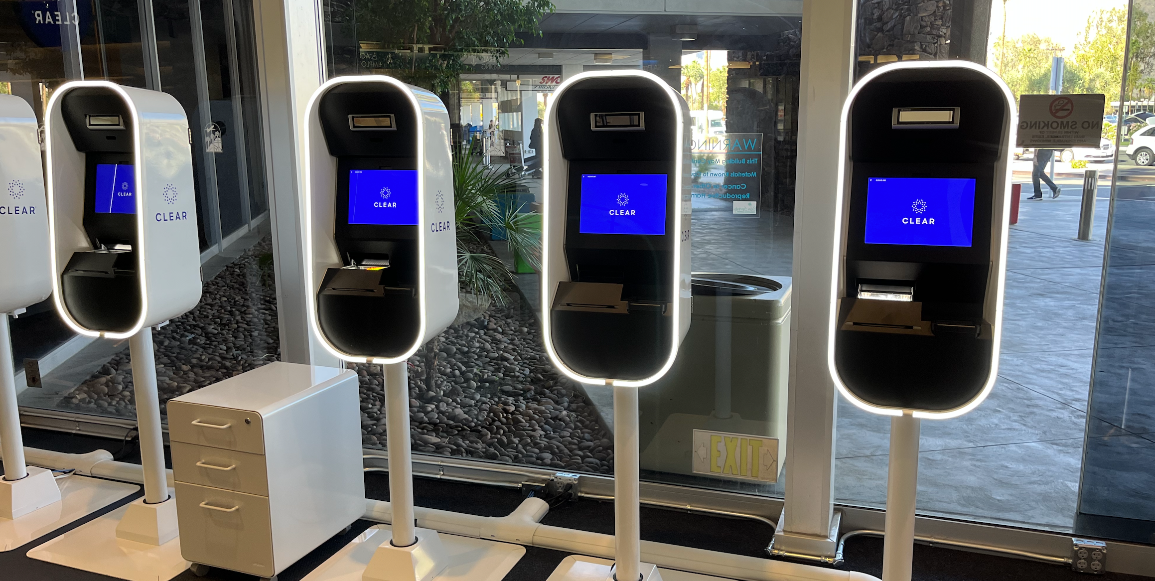 clear scanners at Palm Springs Airport