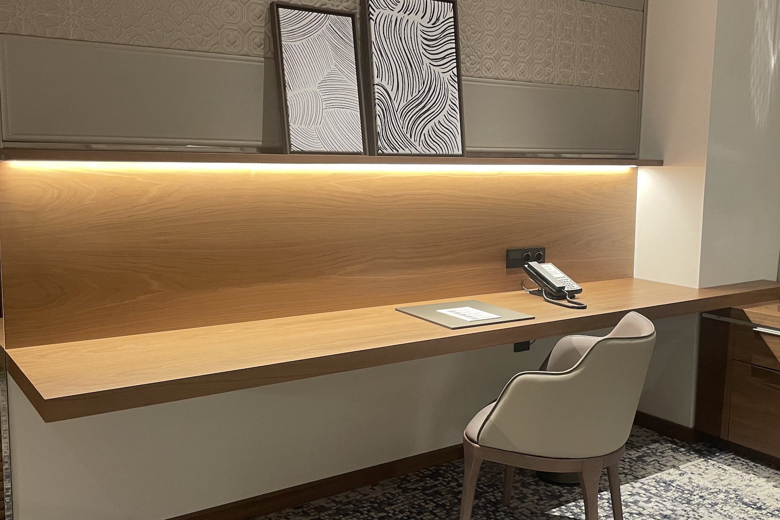 large desk with lighting