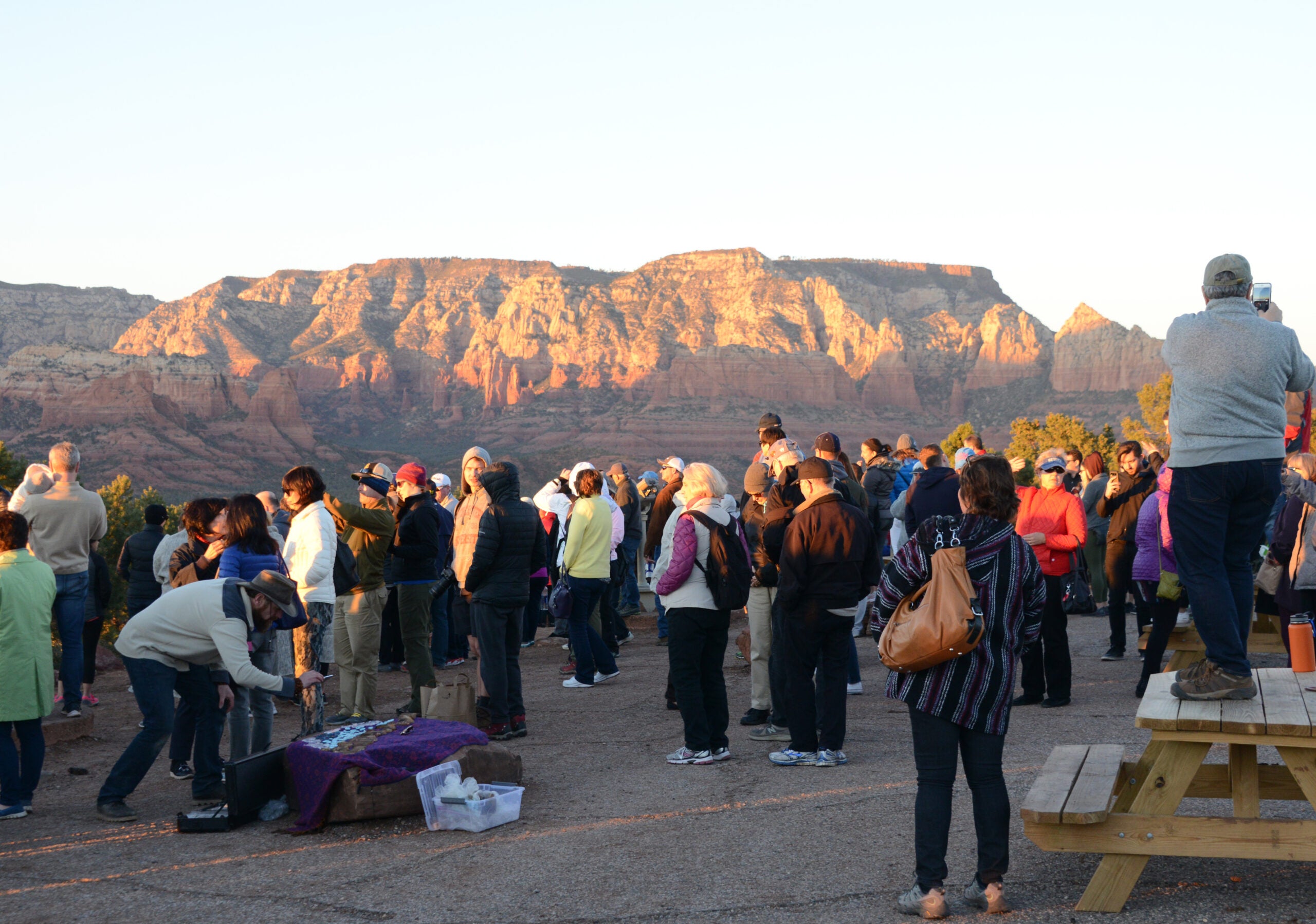 view crowd
