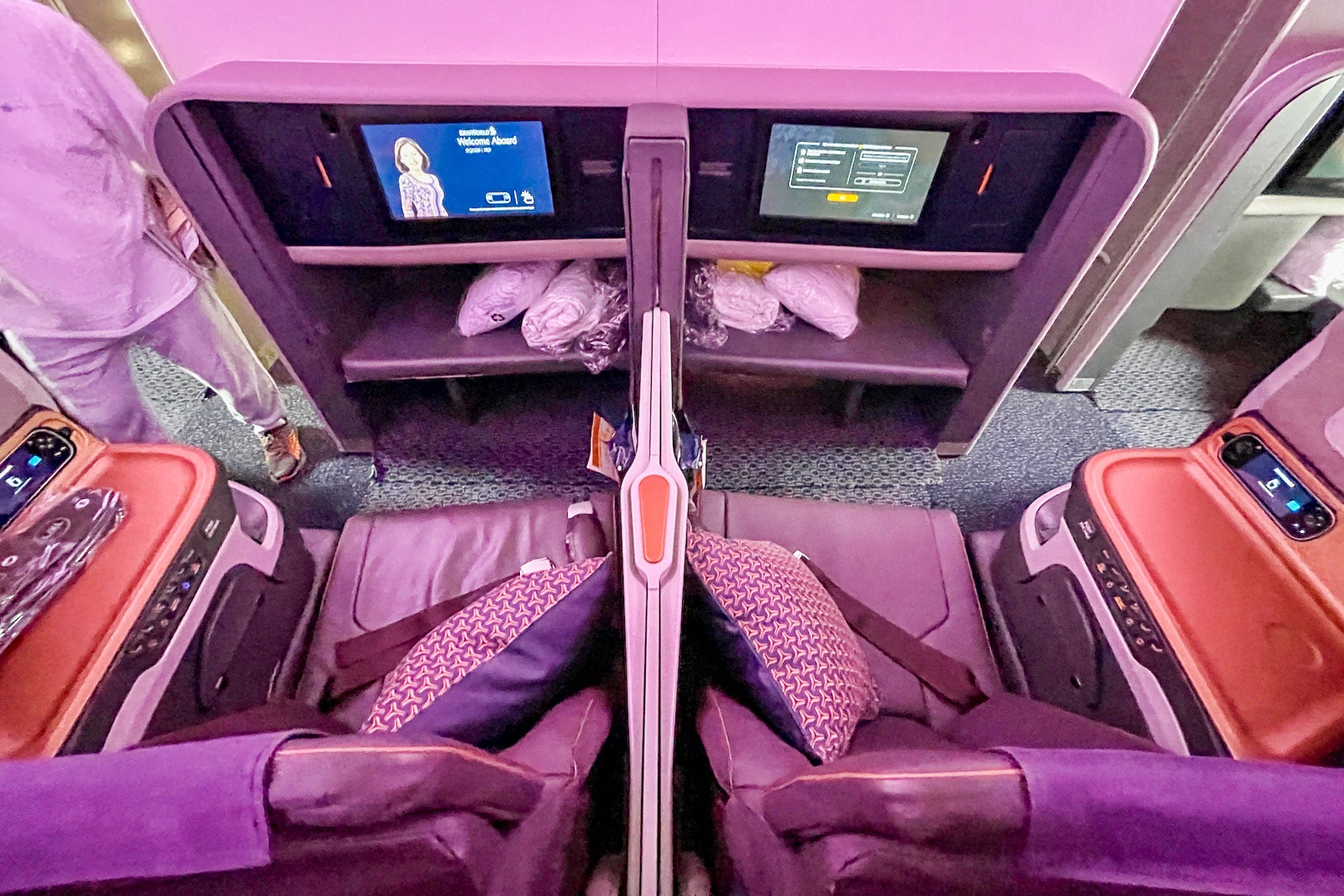 Review Singapore Airlines A380 business class from Frankfurt to New York The Points Guy