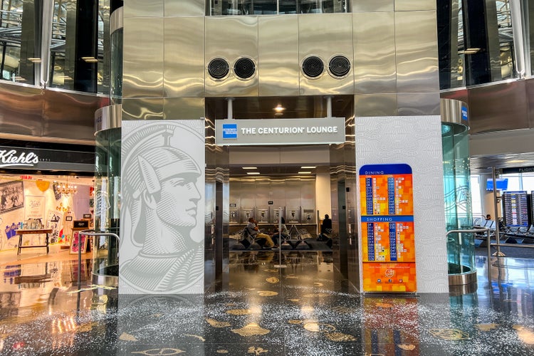 Here's why airport lounge access is this Amex Platinum newbie's ...