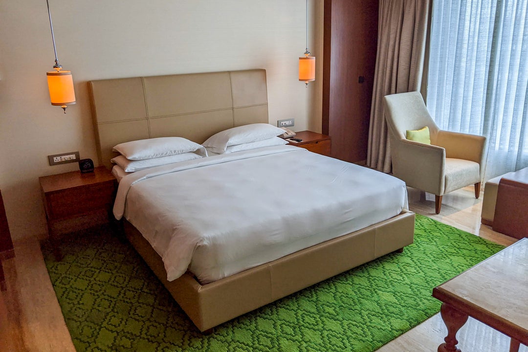 8 ways to get your hotel room upgraded for free - The Points Guy