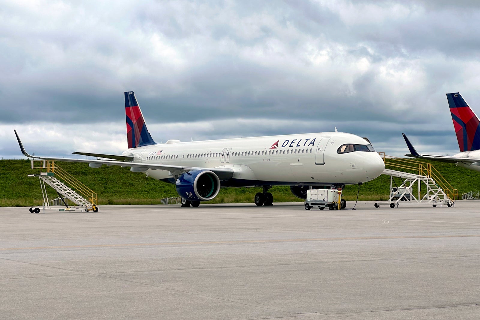 First look: Inside Delta's newest jet, the Airbus A321neo - The Points Guy