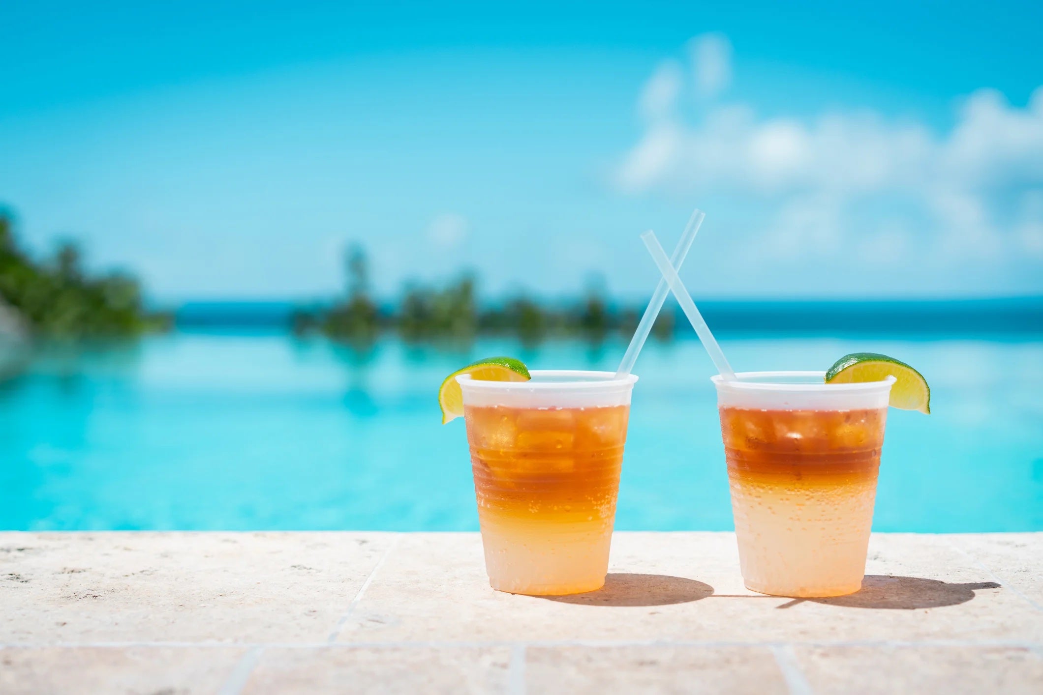 Poolside drinks at a tropical resortPoolside drinks at a tropical resort