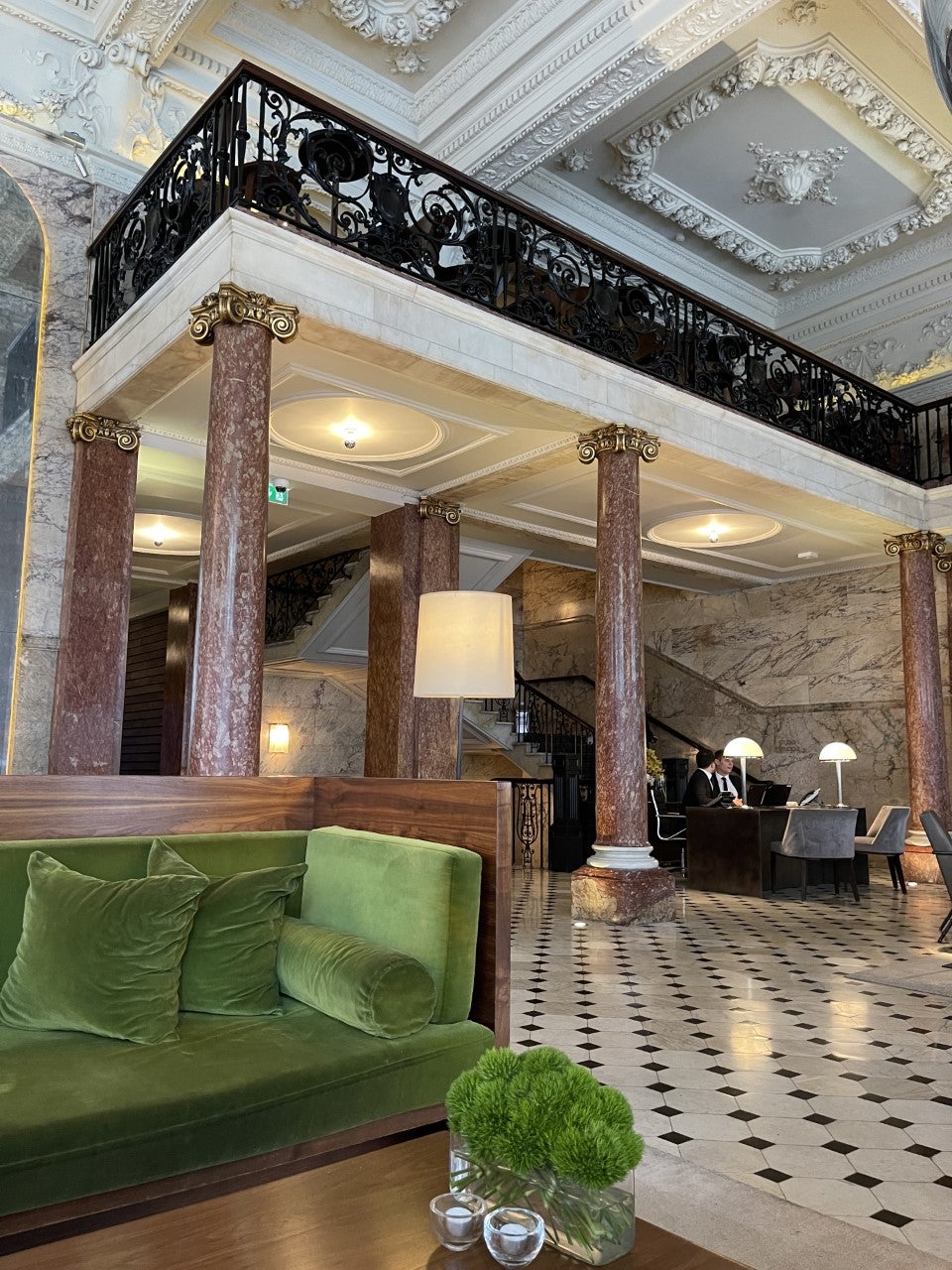 London EDITION lobby