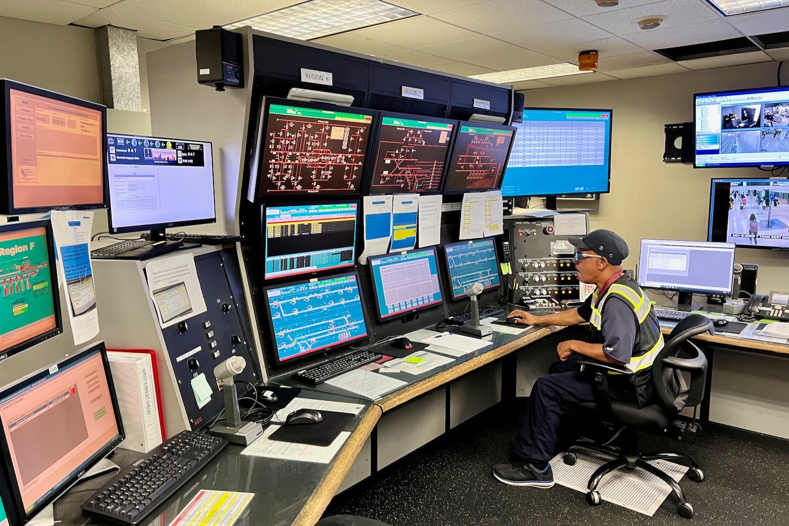 Going underground with the Atlanta airport’s Plane Train - The Points Guy