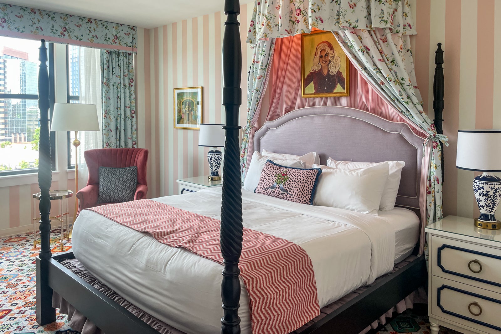 The Graduate Nashville Dolly Parton-themed hotel review - The Points Guy