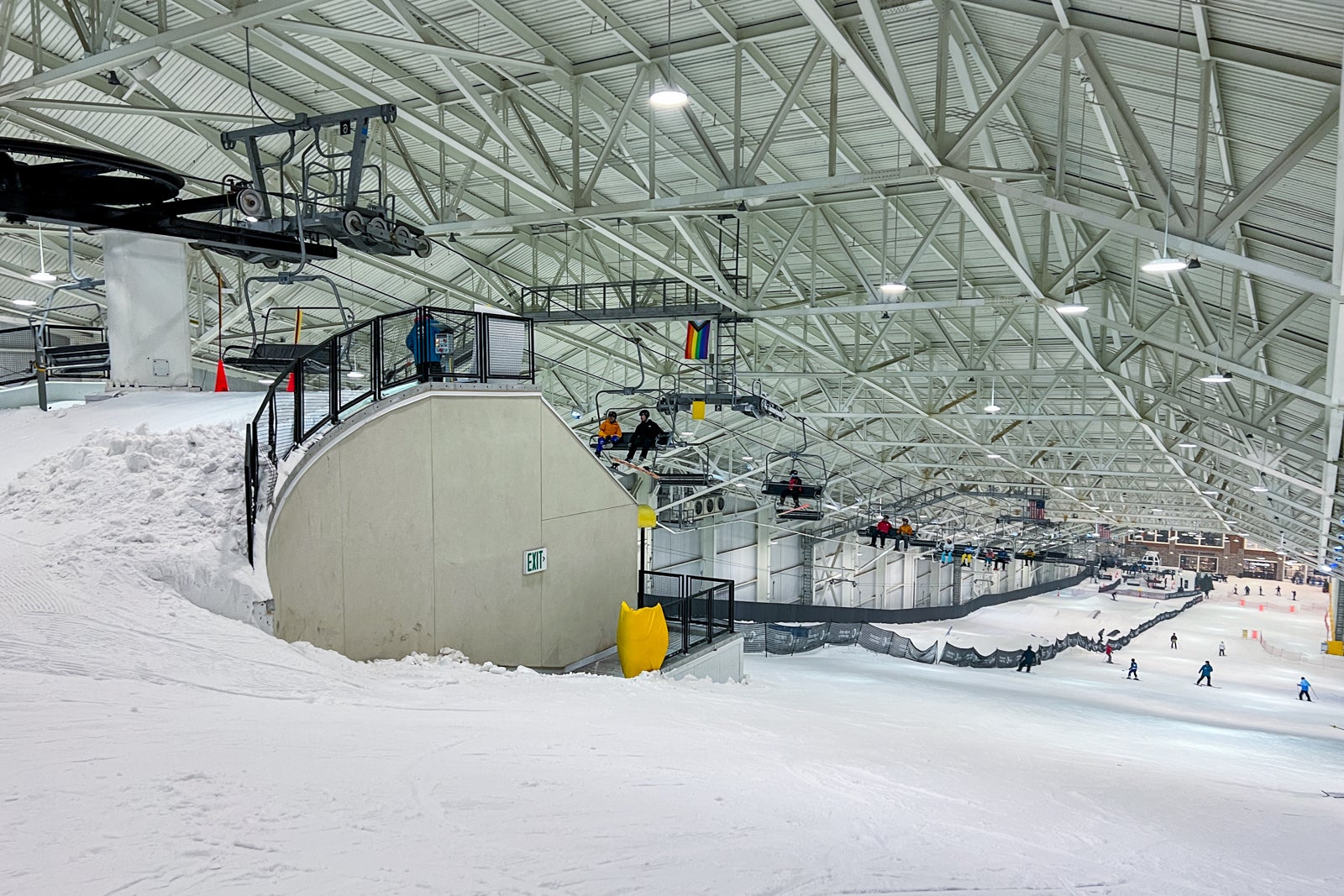 Big Snow American Dream on indoor slope in New Jersey awaits re